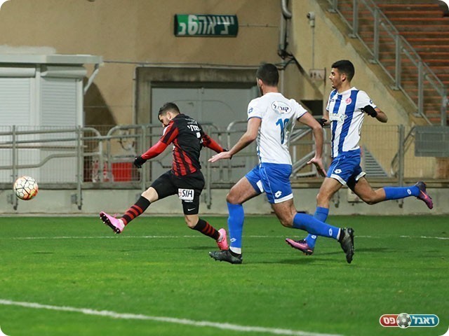 אלקנתי בועט (עדי מלול)